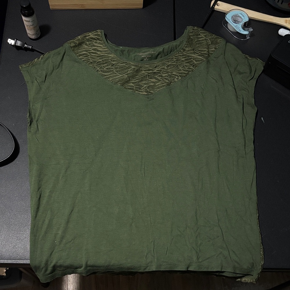 Coldwater Creek Forest Green Lace Accent Top